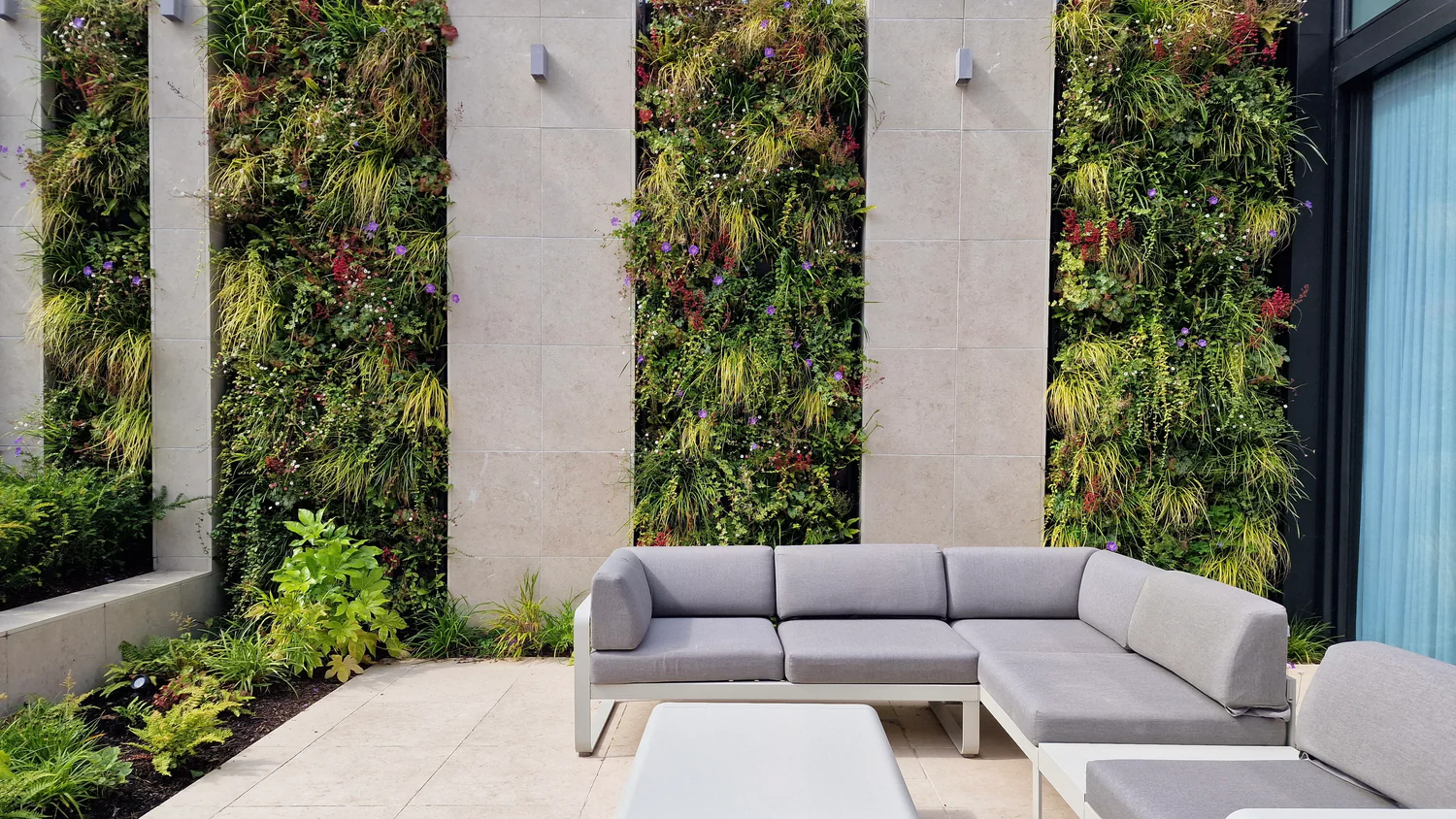 3_dcc387c1-16ab-4d86-9349-6f77e4235e66